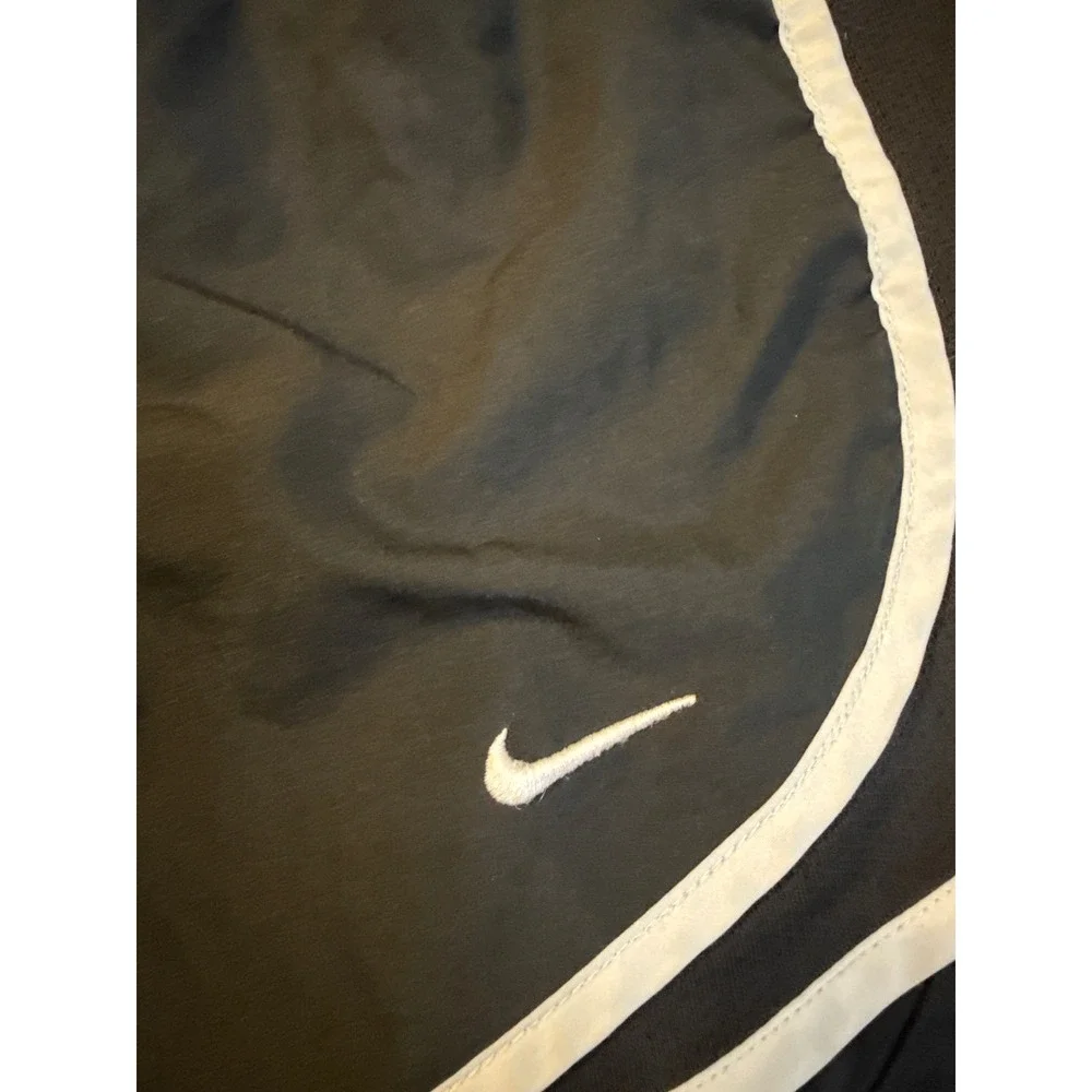 Nike Dri-FIT Tempo Running Shorts Black White Mesh Trim 716453-010 Womens Large
